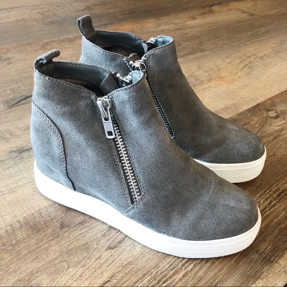 steve madden wedgie gray